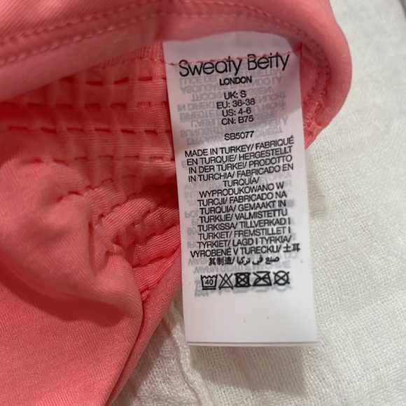 Sweaty Betty Stamina Longline Sports Bra Calypso Pink Size Small - Picture 4 of 4